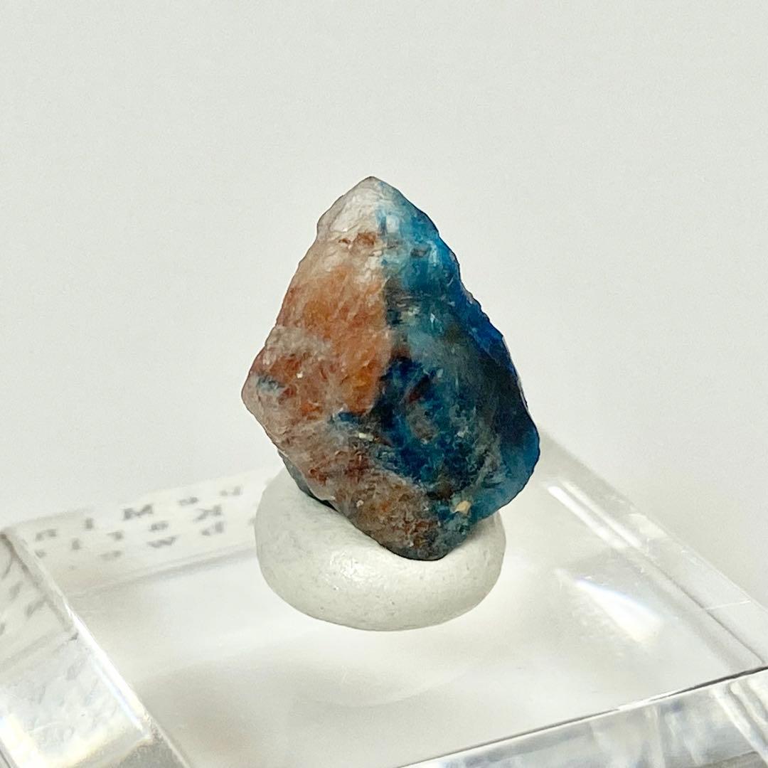 バイカラー　ユークレース　ジンバブエ産　鉱物標本　原石鉱石　天然石　ストーン