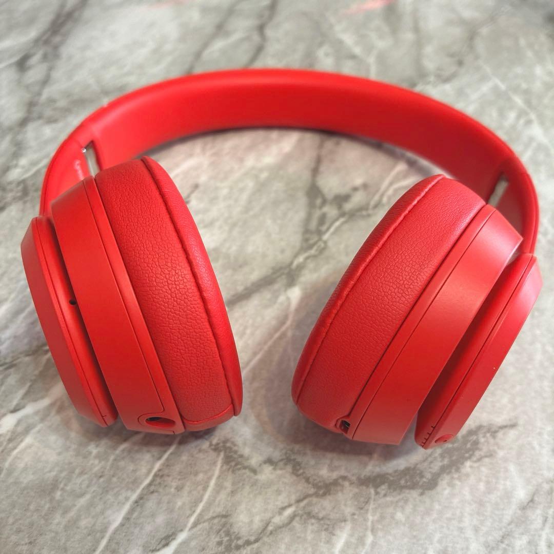 【美品】 Beats Solo3 ワイヤレスヘッドホン レッド