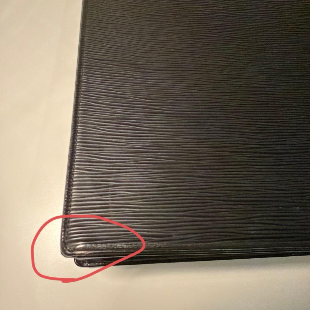 ルイヴィトン【LOUIS VUITTON】ヴィトン エピ　オンブル　ノワール