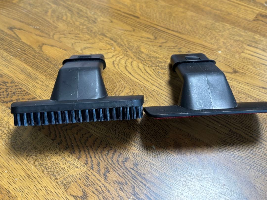 INVICTUS ONE V2 スティッククリーナー本体とアタッチメントセット