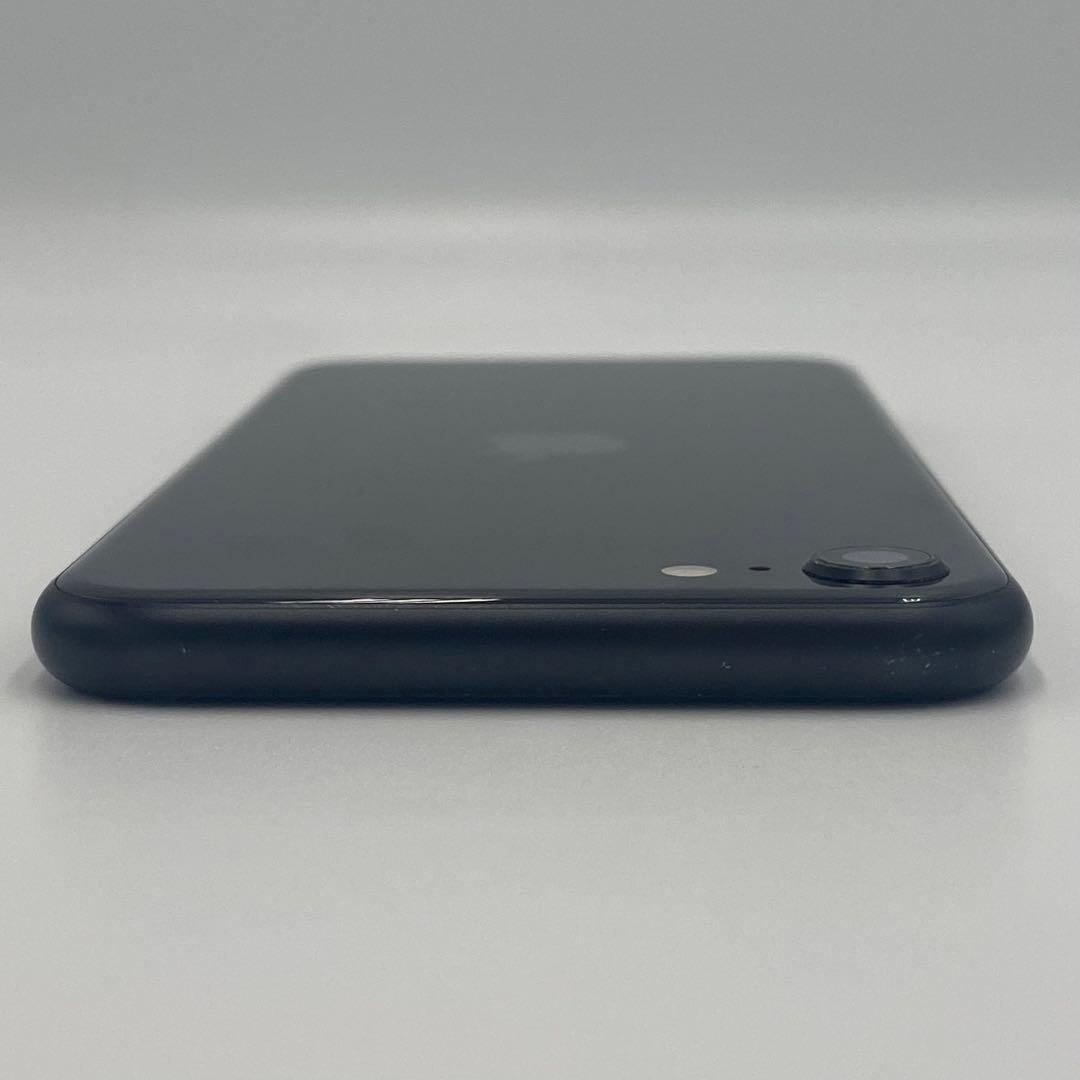 Apple iPhone SE 64GB (MHGP3J/A) 美品 ブラック
