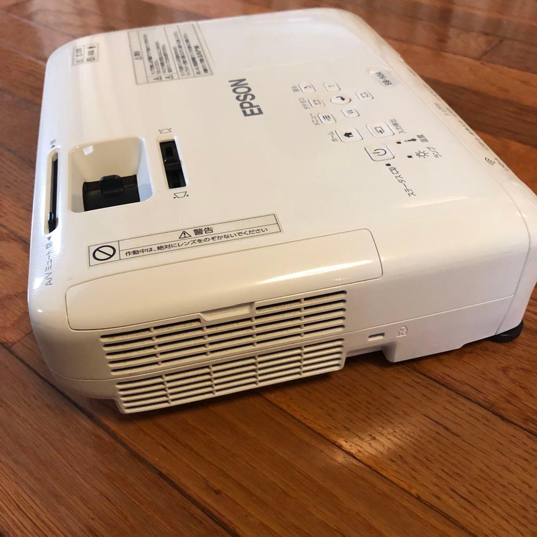 ゆーま様 EPSON プロジェクター EB-S04 動作品(^^)