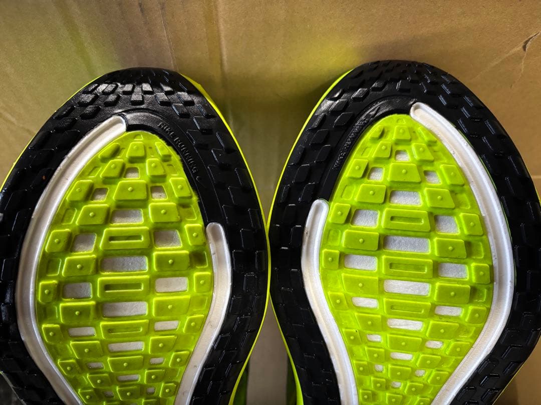 ナイキ　ボメロプラスSE 【28.0 箱無し　美品】