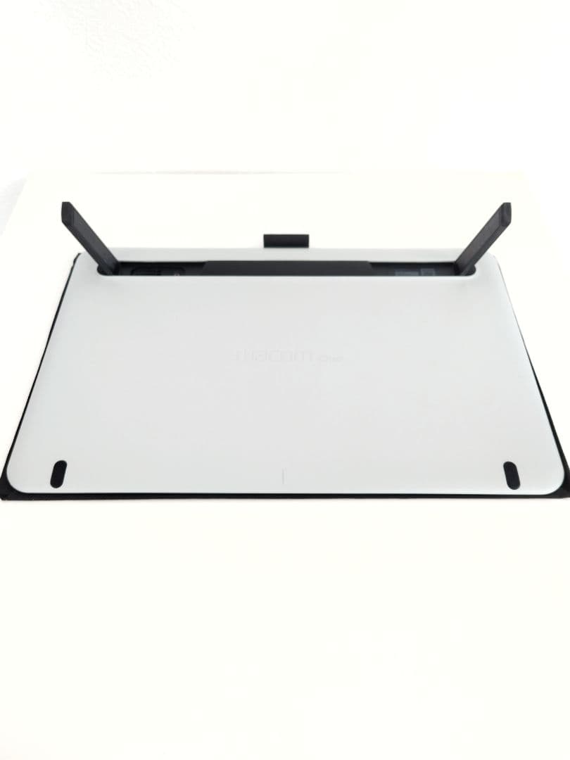 Wacom One 液晶ペンタブレット13.3型