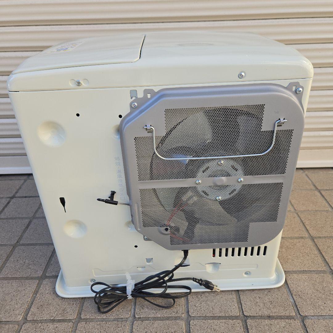 ①ダイチニ石油ファンヒーター fw-5620 ２１年式