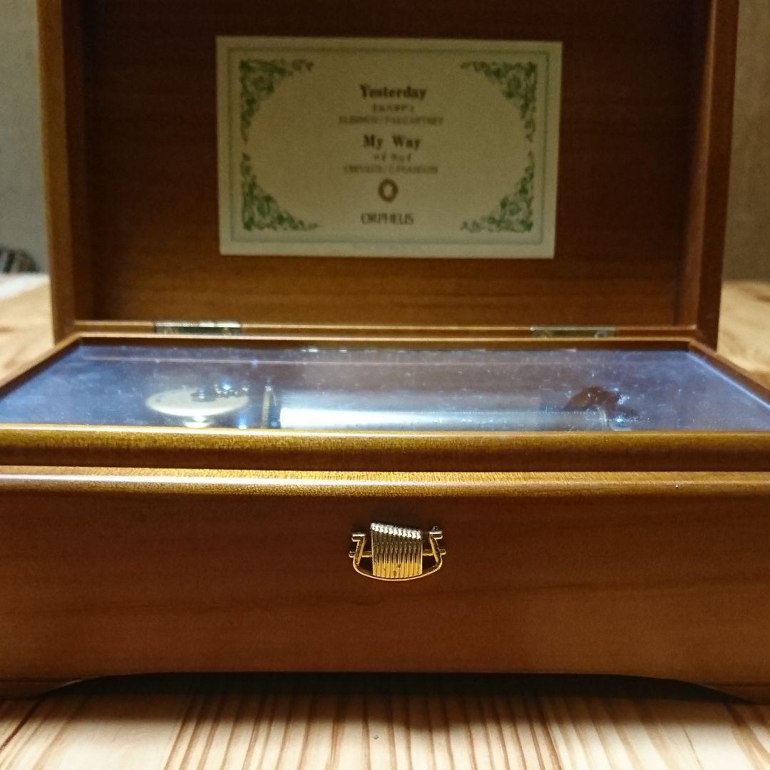 美品【Sankyoオルゴール有名ブランド】 木製箱オルゴール  ビートルズ