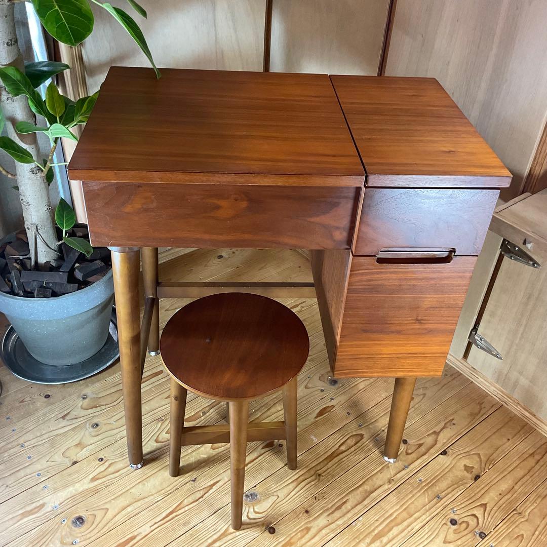 emo. エモ ドレッサー 鏡台 スツール 丸椅子 一人暮らし 化粧 コンパクト