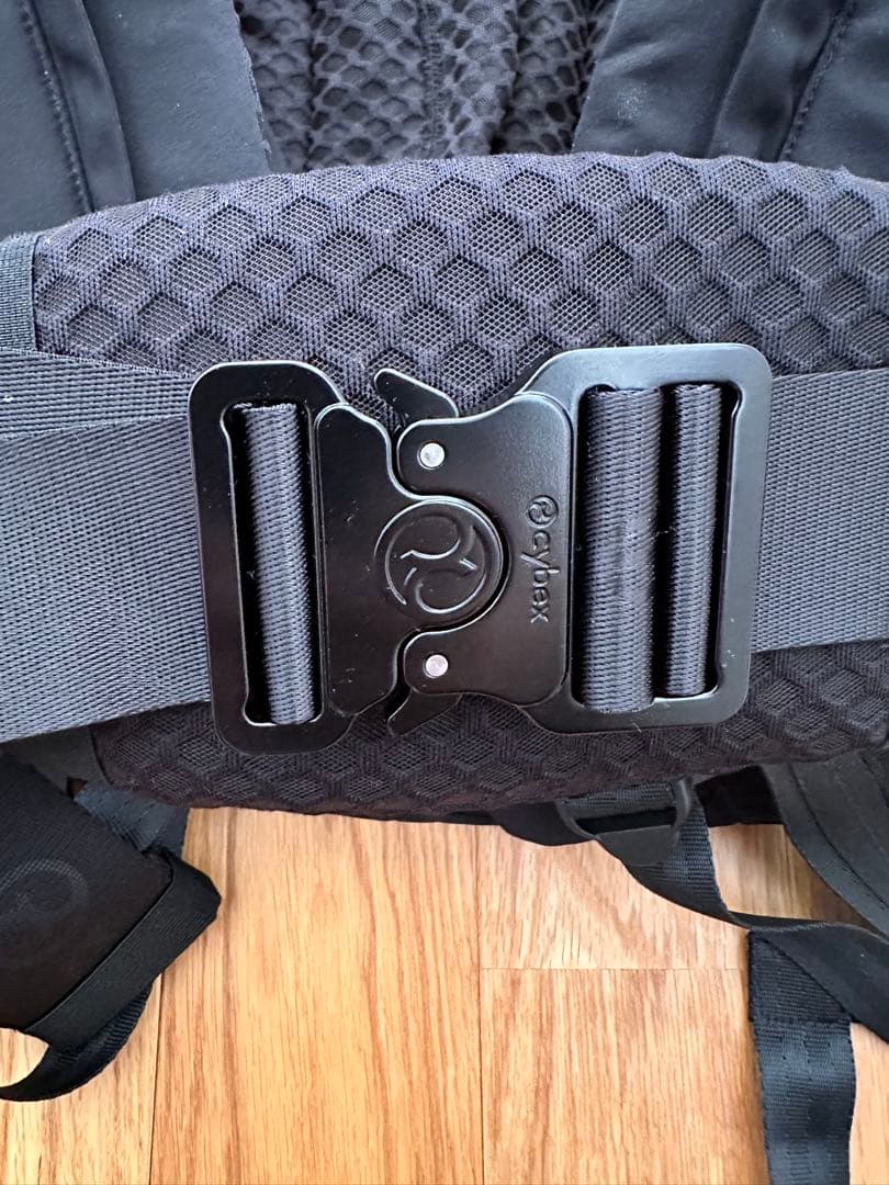 【美品】Cybex コヤキャリア　ブラック