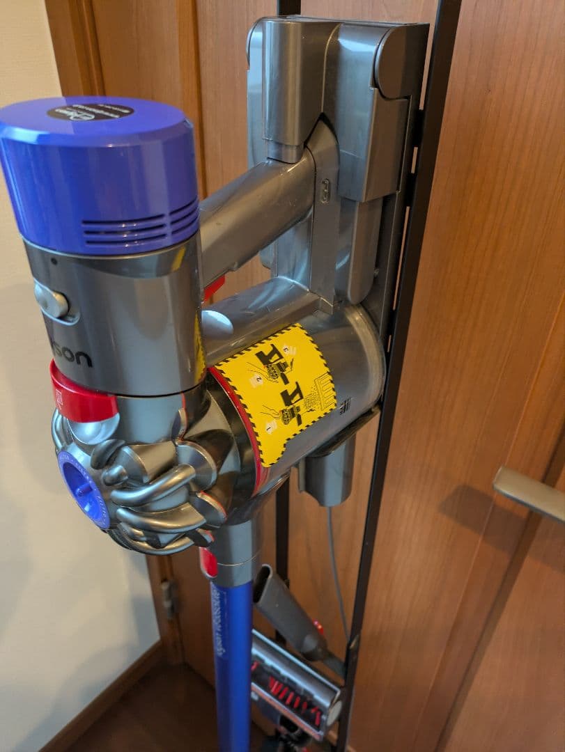 Dyson V8アブソリュート スティッククリーナー 本体　スタンドセット