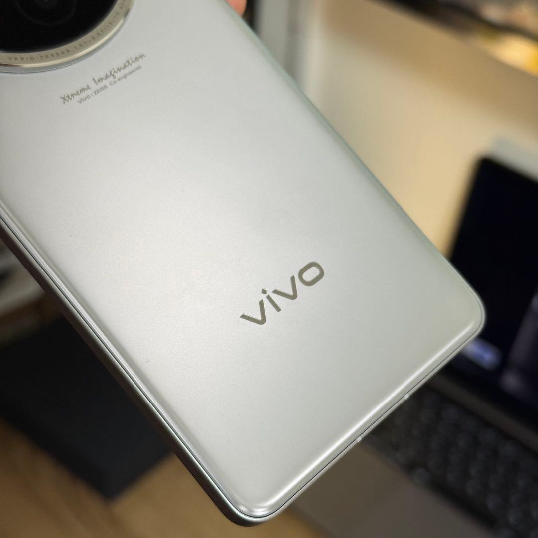 【美品】vivo X100s チタニウム 256GB