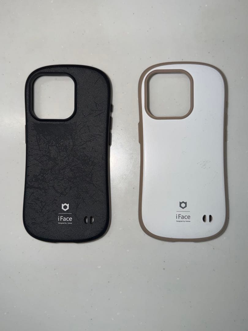 iPhone15Pro 256GB ブラックチタニウム　美品　オマケ多数あり