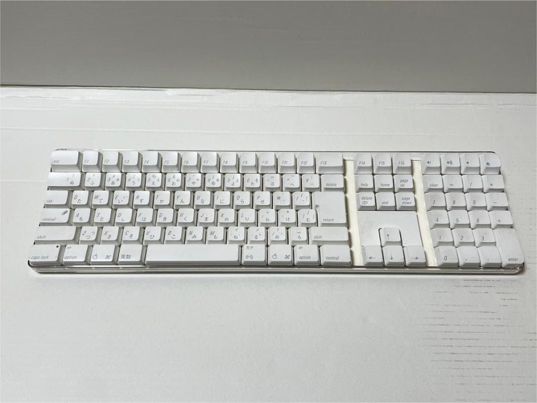 iMac 2011 21.5型 i7 3.5 SSD500 Win10 箱付き