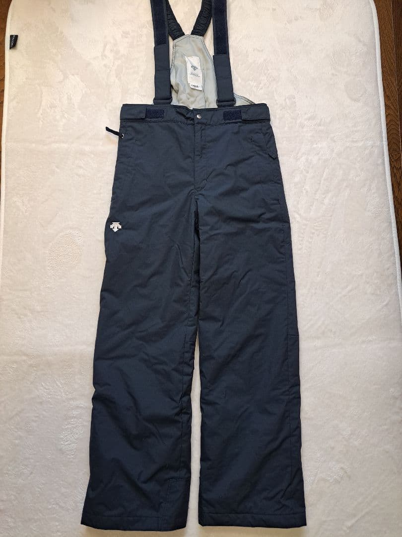 スキーウェア　150cm　DESCENTE