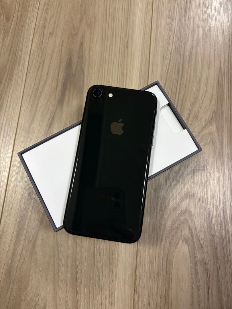 【美品】iPhone 8 64GB Space Grey本体