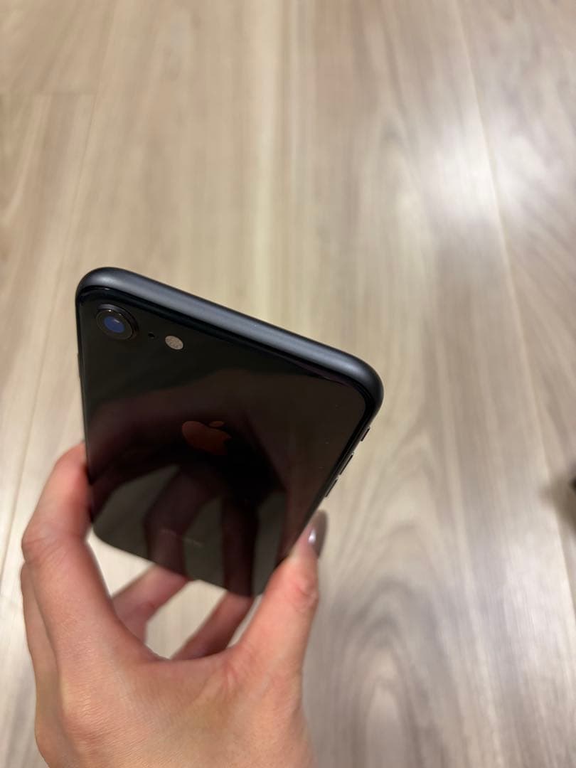 【美品】iPhone 8 64GB Space Grey本体