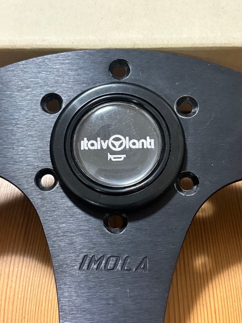 italvolanti IMOLA レザーステアリング35φ ホーンボタン付き！