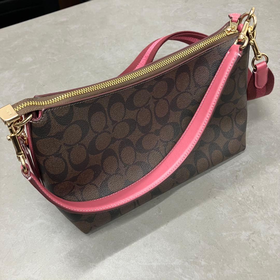 n*o様 海外買付品 COACH ショルダーバッグ サコッシュ ホース ブラック