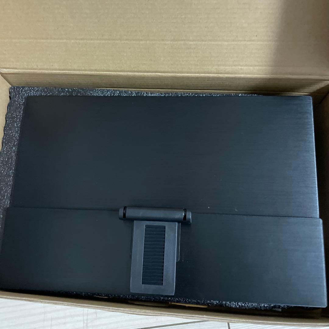 M カー　ポータブル　モニター　新品　値下げ交渉不可