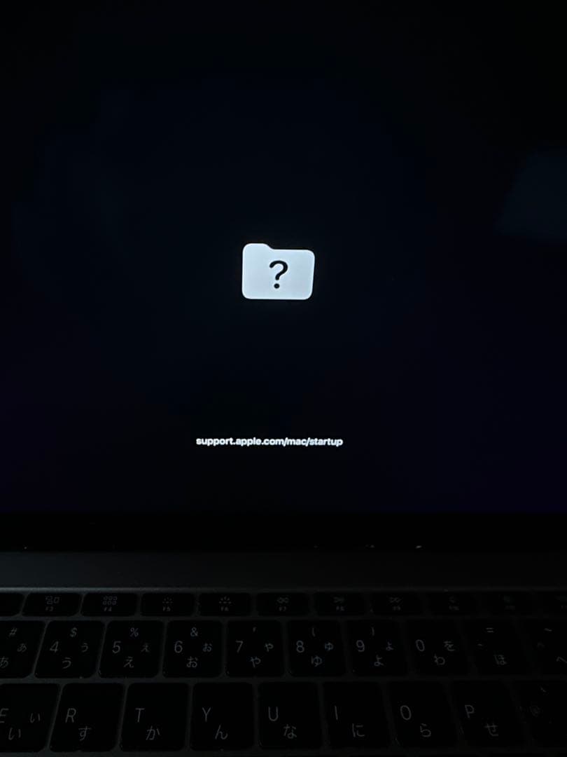 Macbook Pro まとめてジャンク品の出品