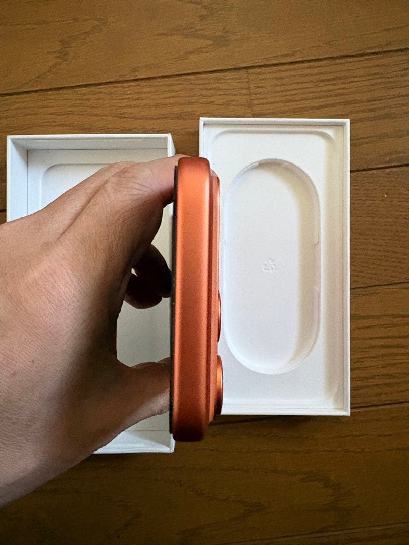 【美品】iPhone 17 Pro Max 1TB オレンジ 香港版