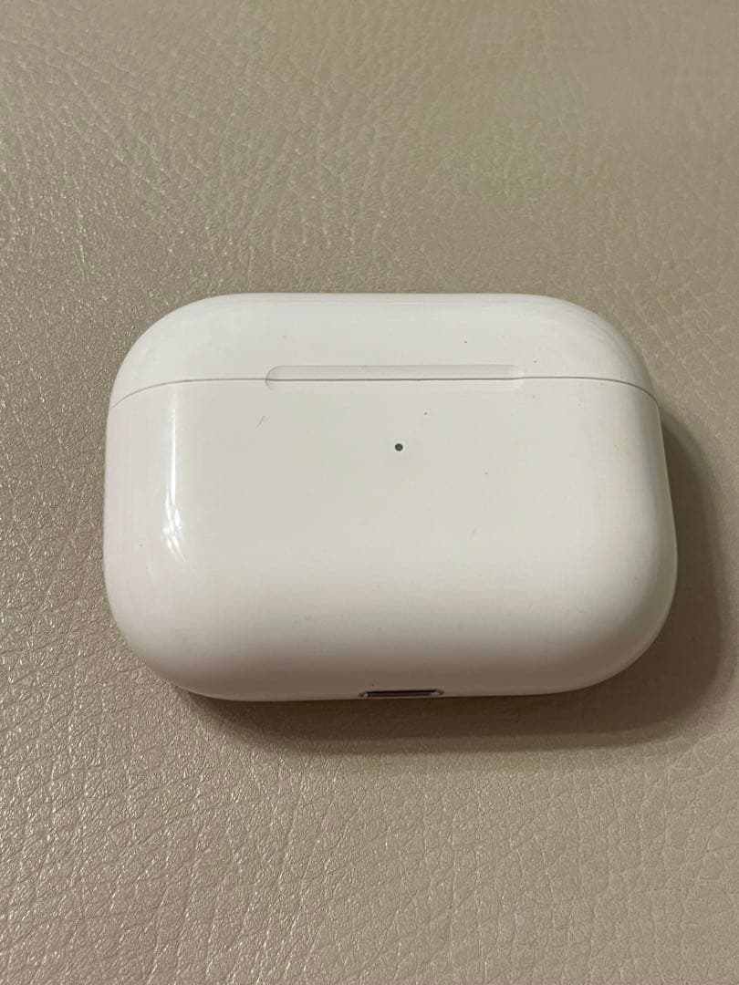 AirPods Pro 本体 左耳 充電ケース付き
