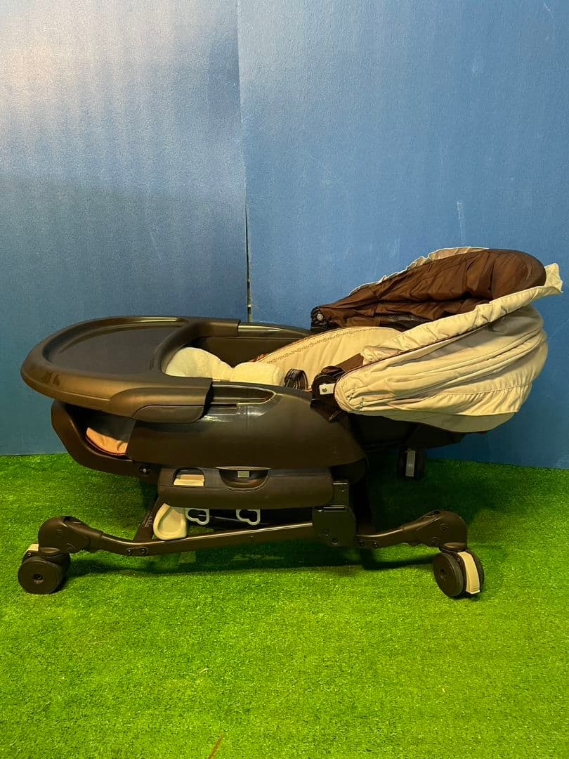 Combi コンビ　ネムリラ　おやすみ&チェア　ブラウンベージュ