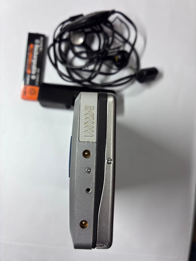 SONY WALKMAN カセットプレーヤー、WM-GX688、動作品