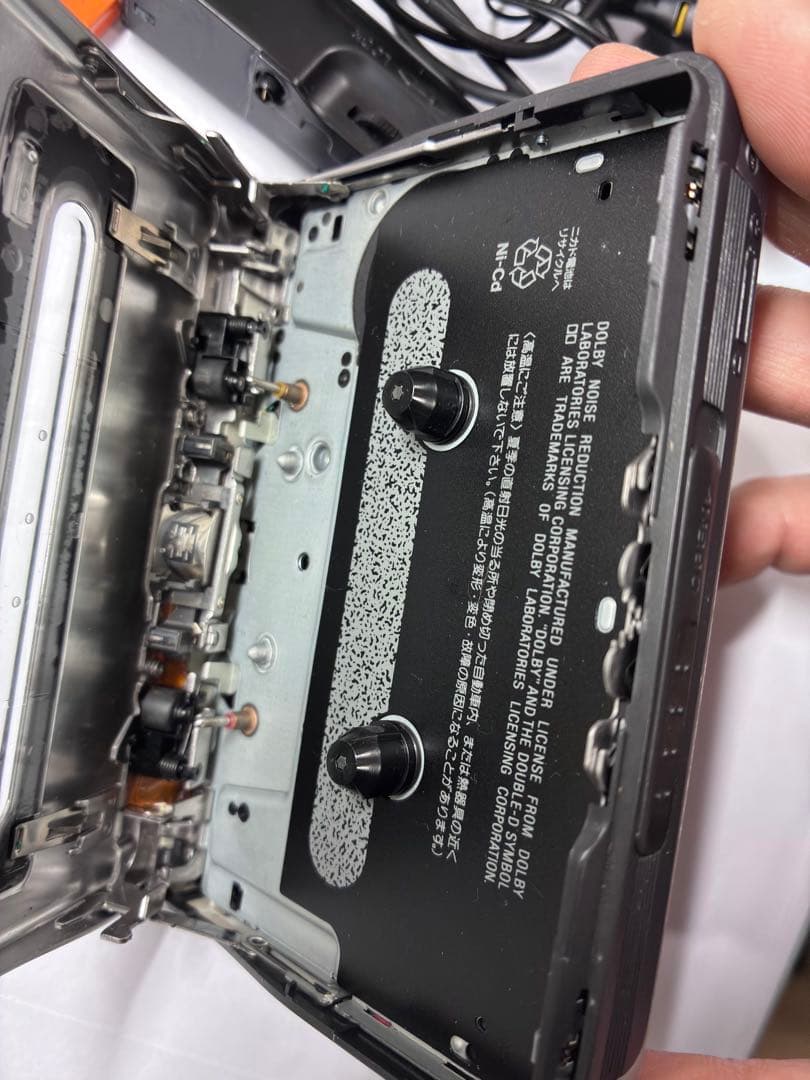 SONY WALKMAN カセットプレーヤー、WM-GX688、動作品