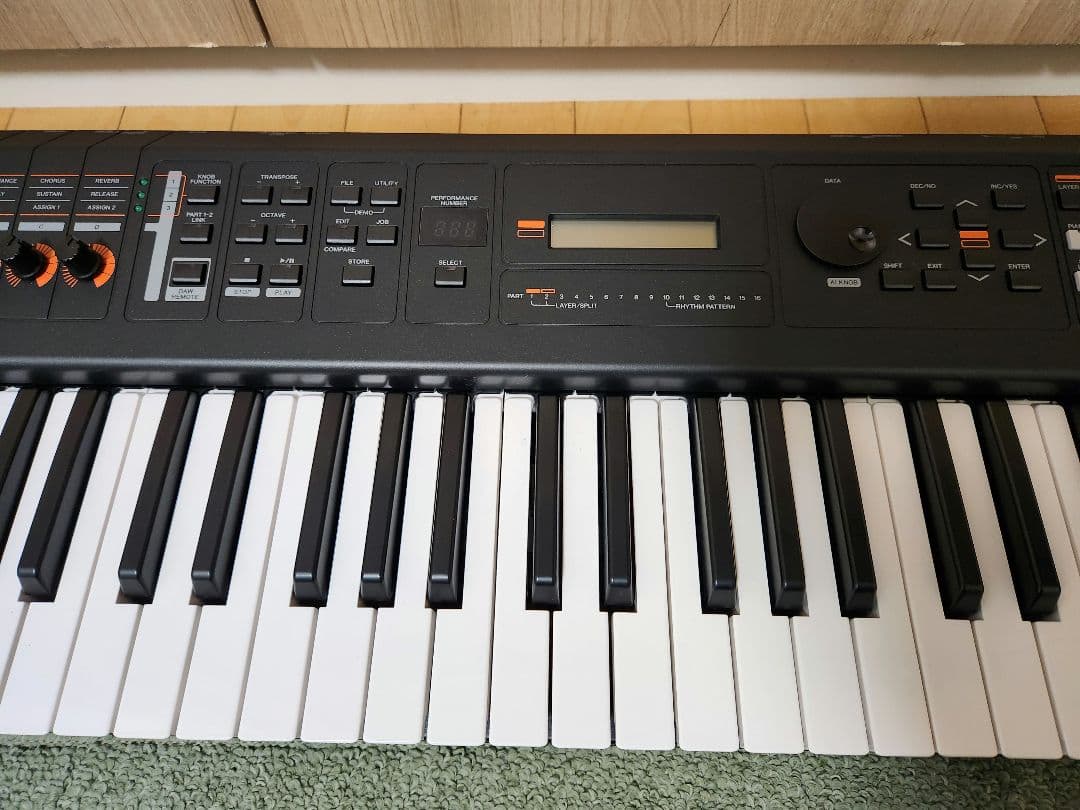 YAMAHA MX61 BK シンセサイザー 61鍵 ※専用ケース付