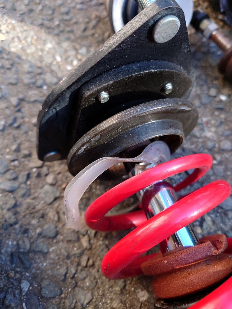 bB ヴィッツ NCP30/NCP10フルタップ式車高調RSR