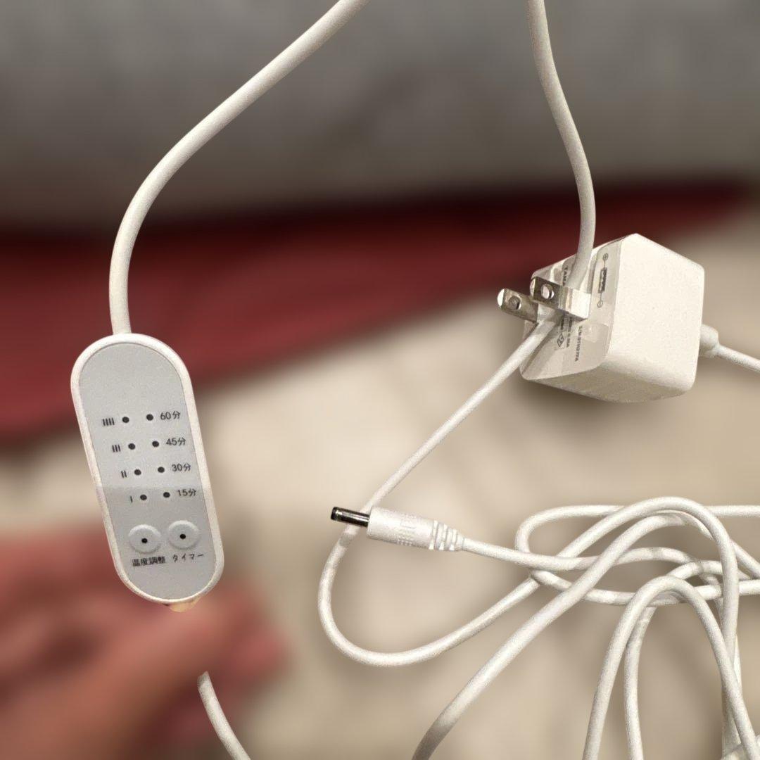 CALQSカルタス加熱機能付きグレー首と肩がホッとする枕PLUSグレー特許