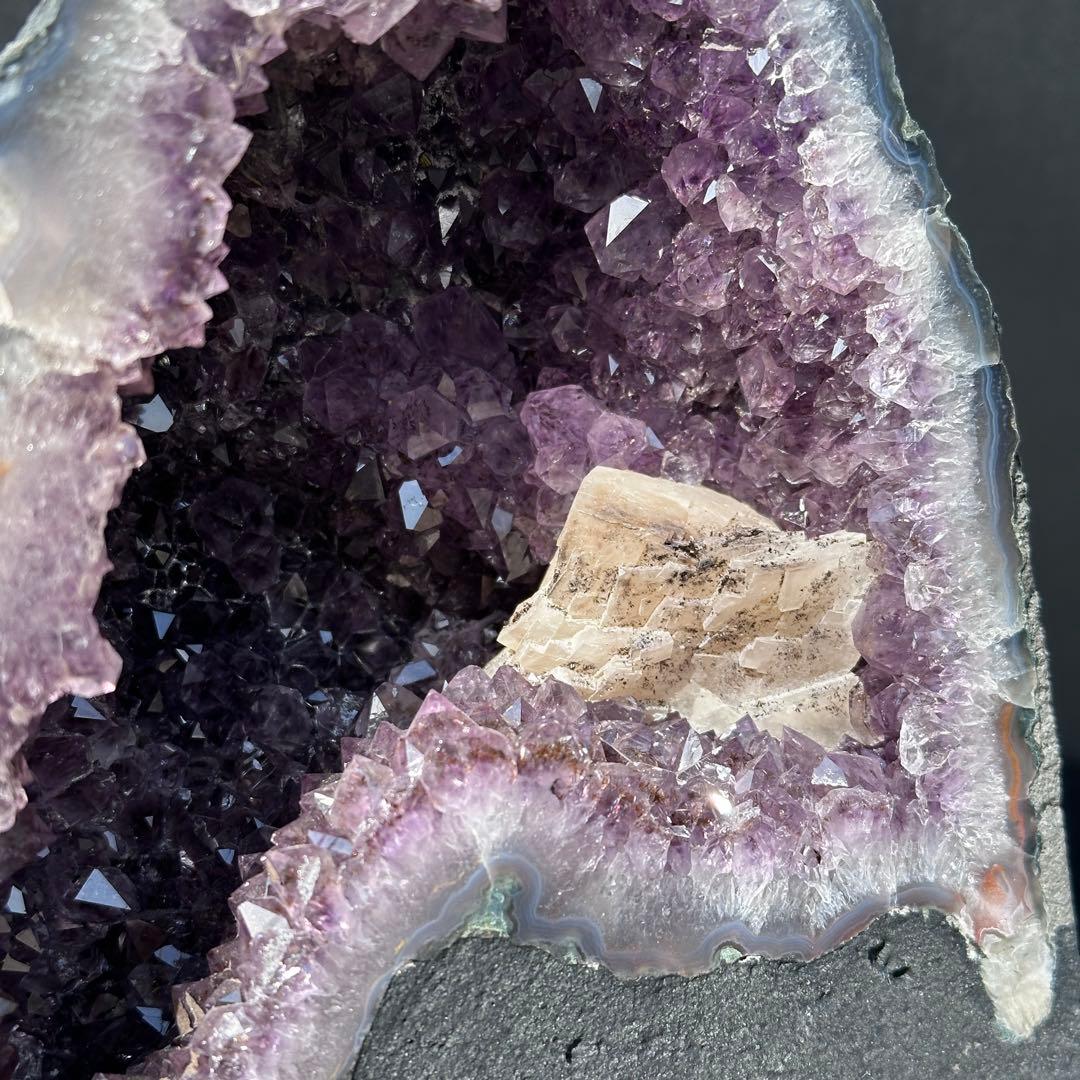 天然石 タイチンルチルクォーツ共生アメジストのドーム　置物G.80