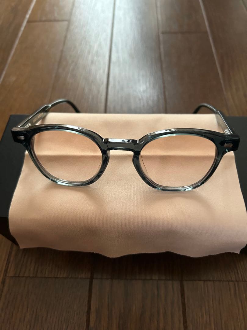 ジェントルモンスター　サングラス　Eddy A GR2