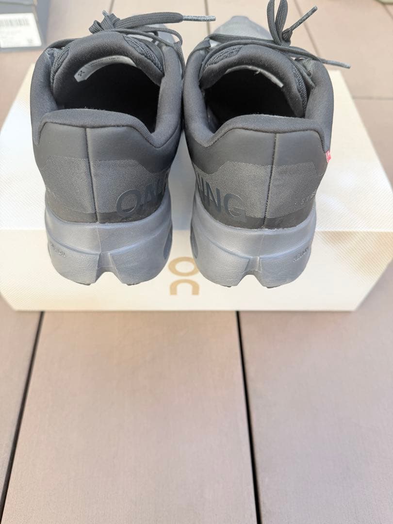 Cloud クラウドサーファーnext 26.5cm Black/Eclipse