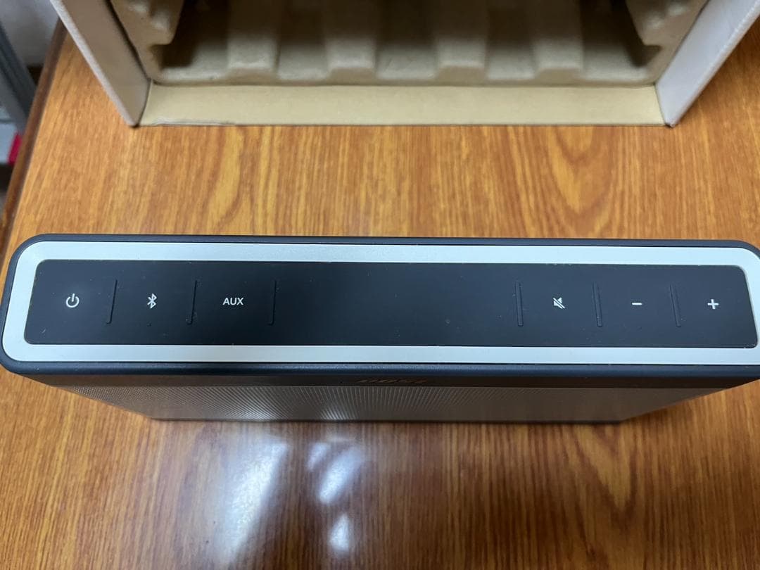 Bose SoundLink III Bluetooth スピーカー