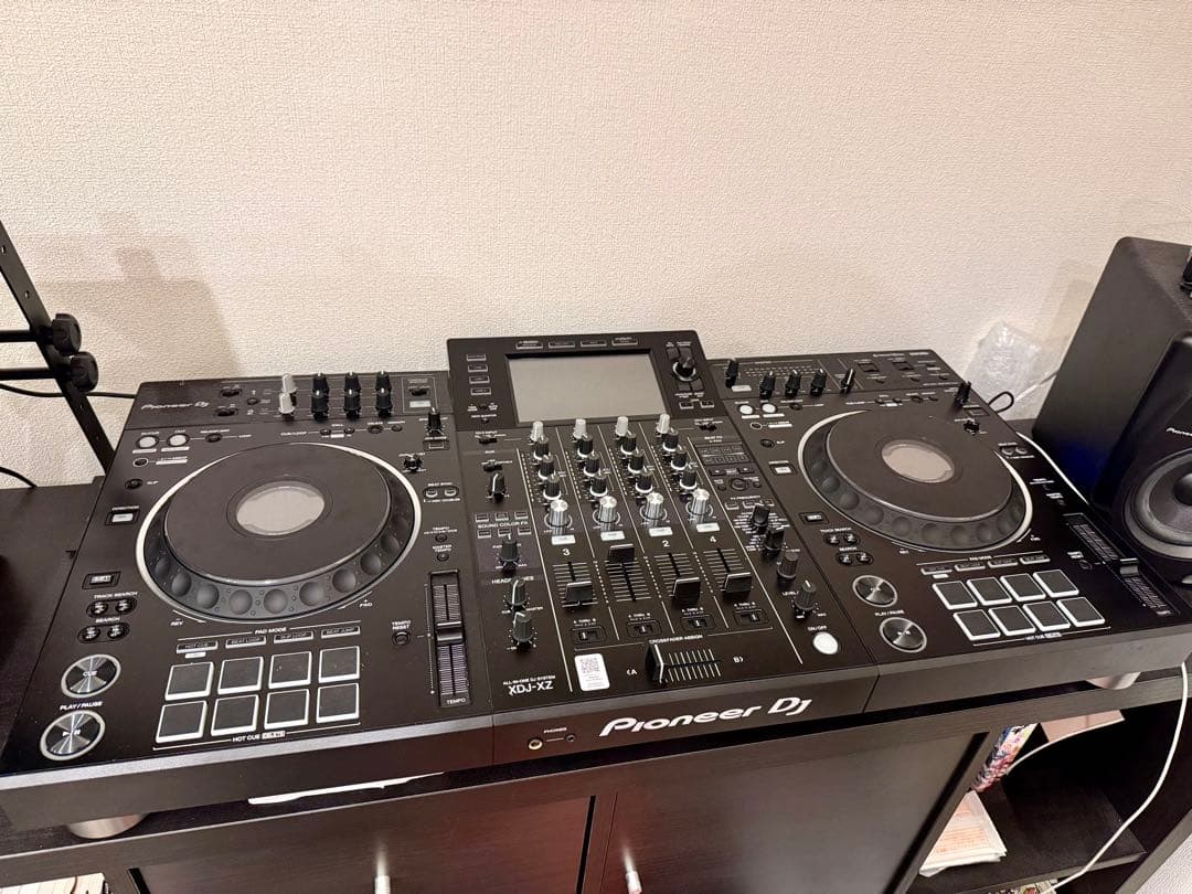 Pioneer DJ XDJ-XZ DJコントローラー (デッキセーバー付)