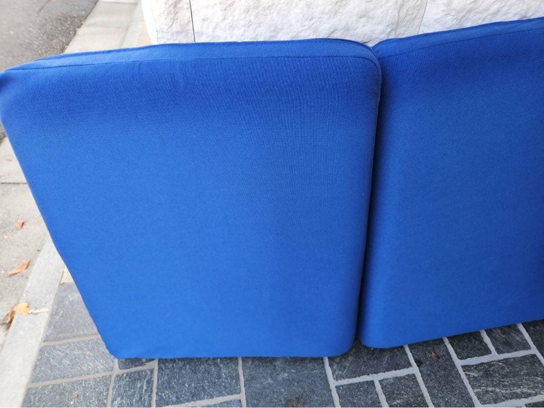 ACME Furnitureアクメファニチャー ジェティー 3人掛けソファー