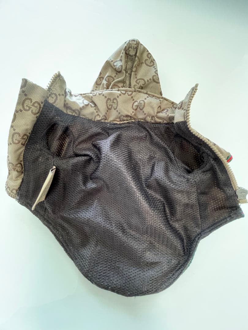 GUCCI ワンちゃんの服(XS)