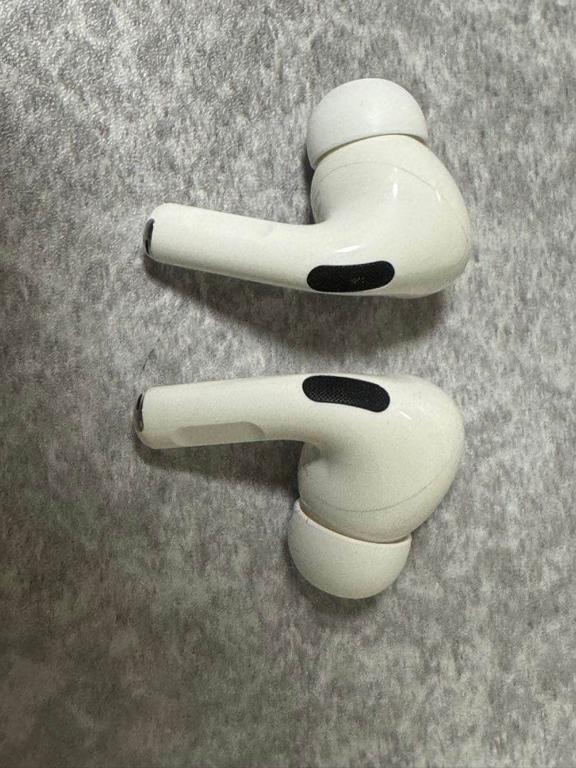 Apple AirPods Pro本体ワイヤレス充電ケース ケーブル付属 正規品