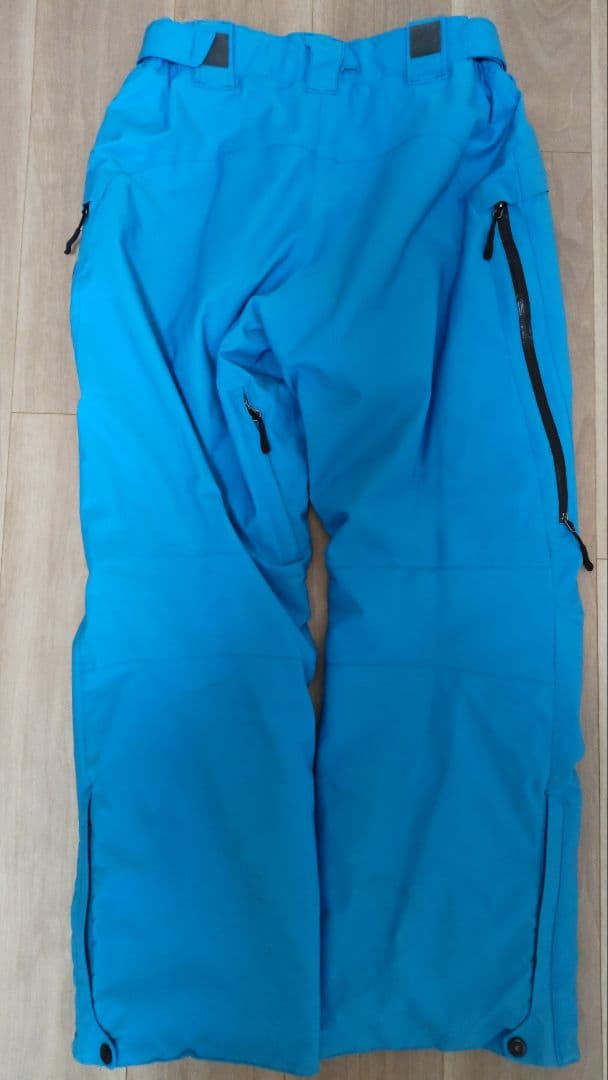 ゴールドウイン　スキーウェア　上下セット