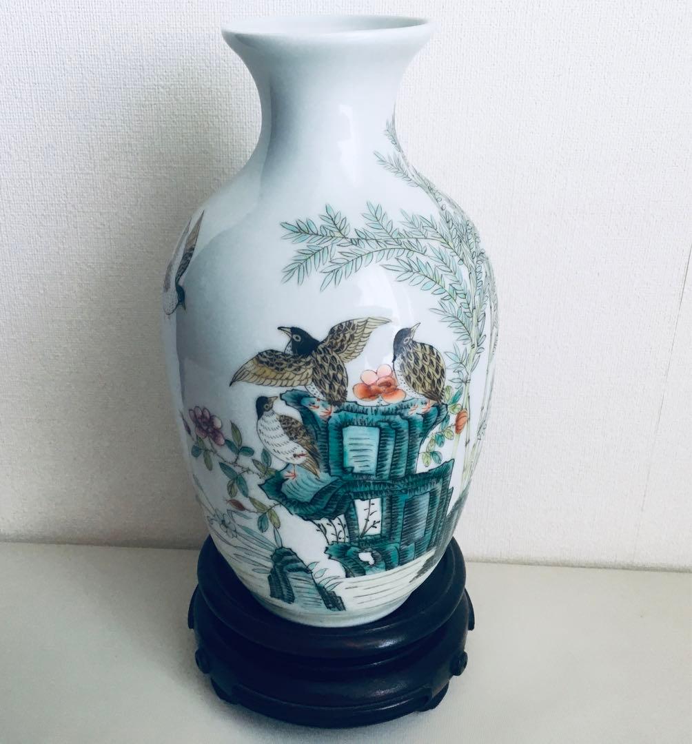 清朝乾隆宮廷琺琅彩竹菊鹌鹑图瓶 稀少芸術珍品 （上海博物館監製）