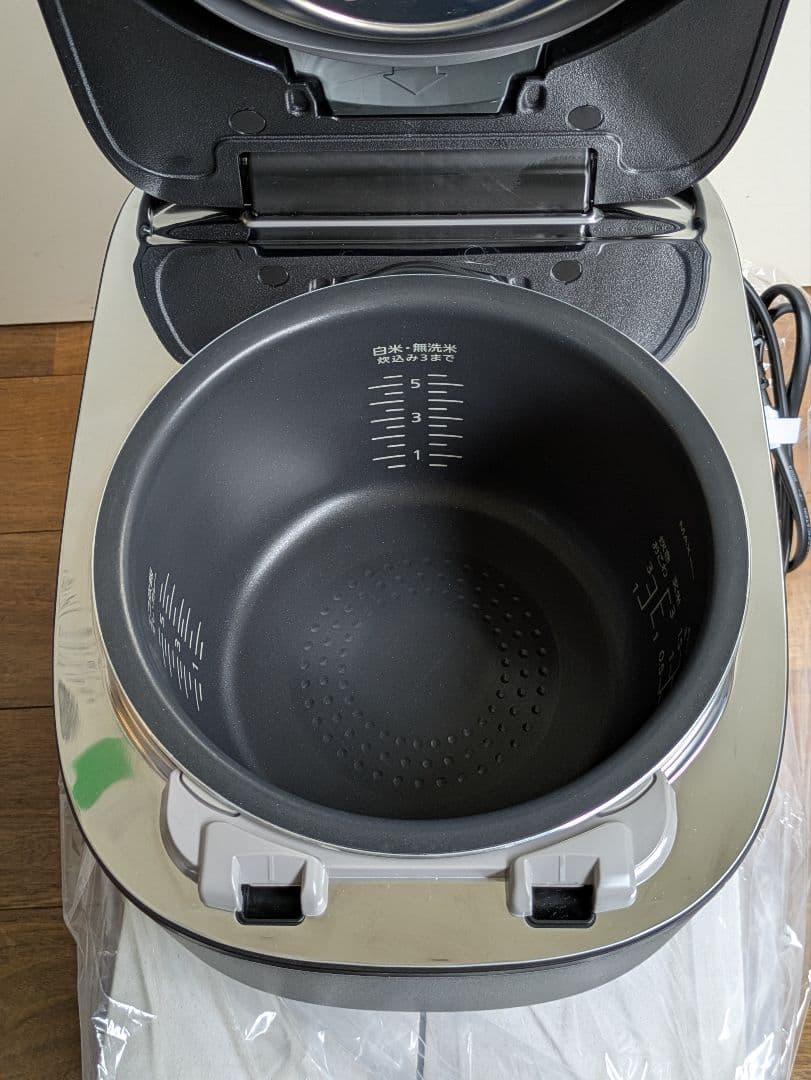 Panasonic IH炊飯器 SR-M10B 黒色