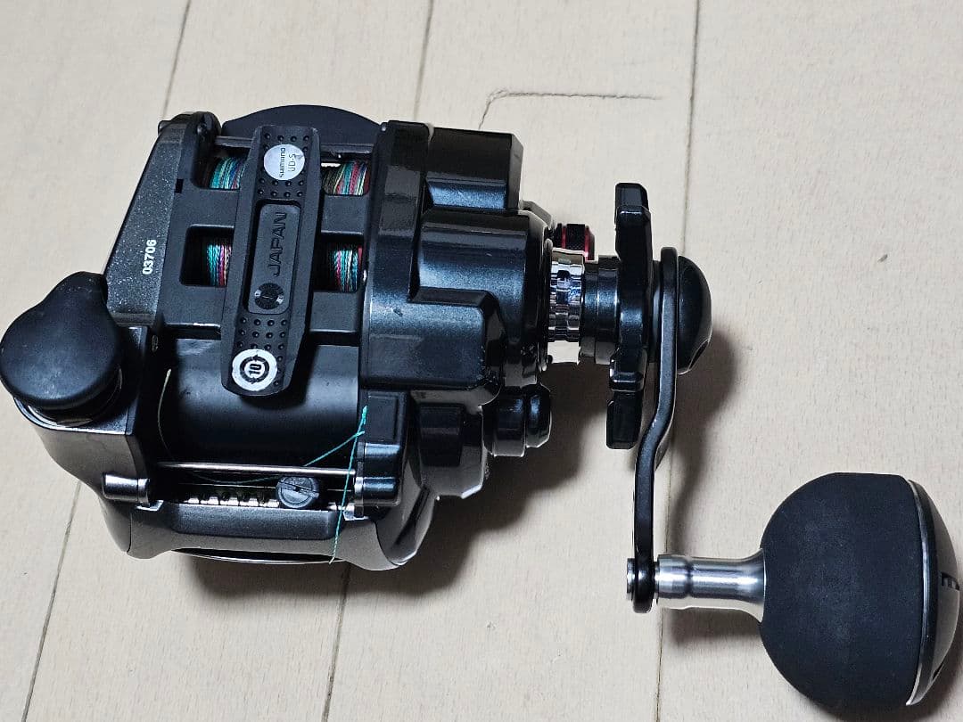 シマノ プレイズ 1000 右ハンドル 17モデル 電動リール 小中型