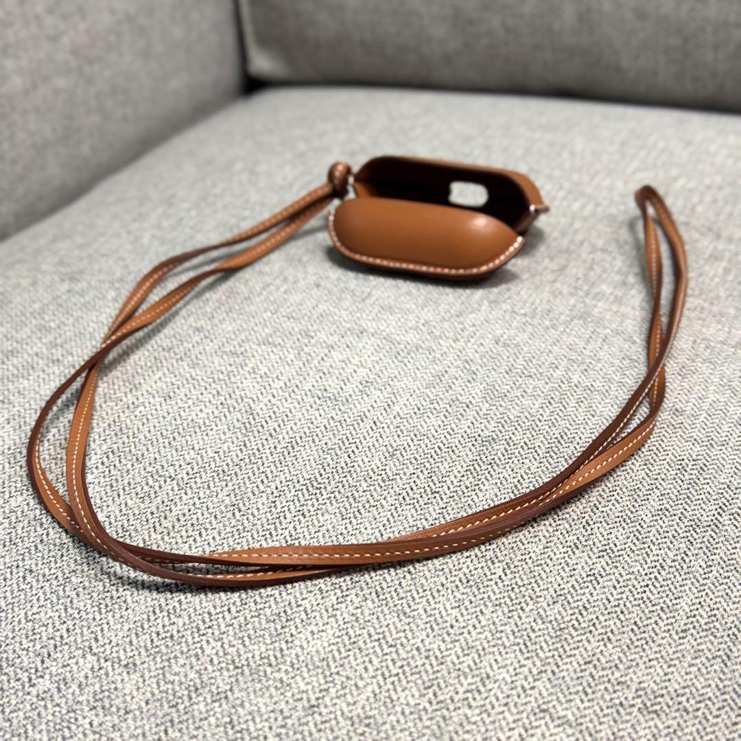 HERMES エルメス AirPods Pro 2用 ケース ゴールド