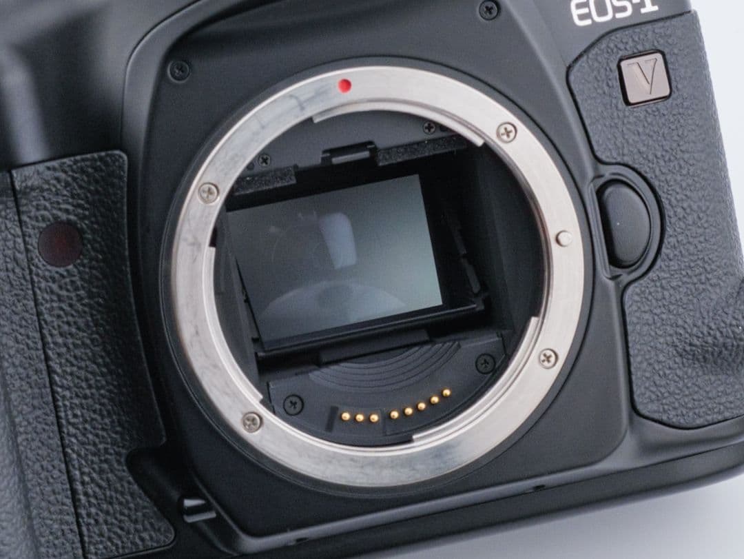 フィルムカメラ Canon EOS-1V