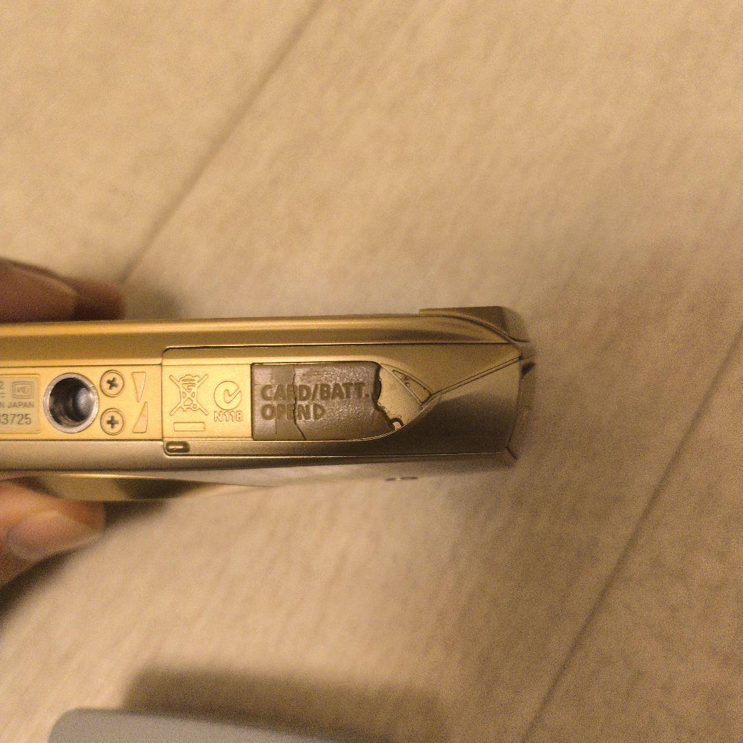 サ*ド様 キヤノン コンデジ IXY 32S 完動品だが…