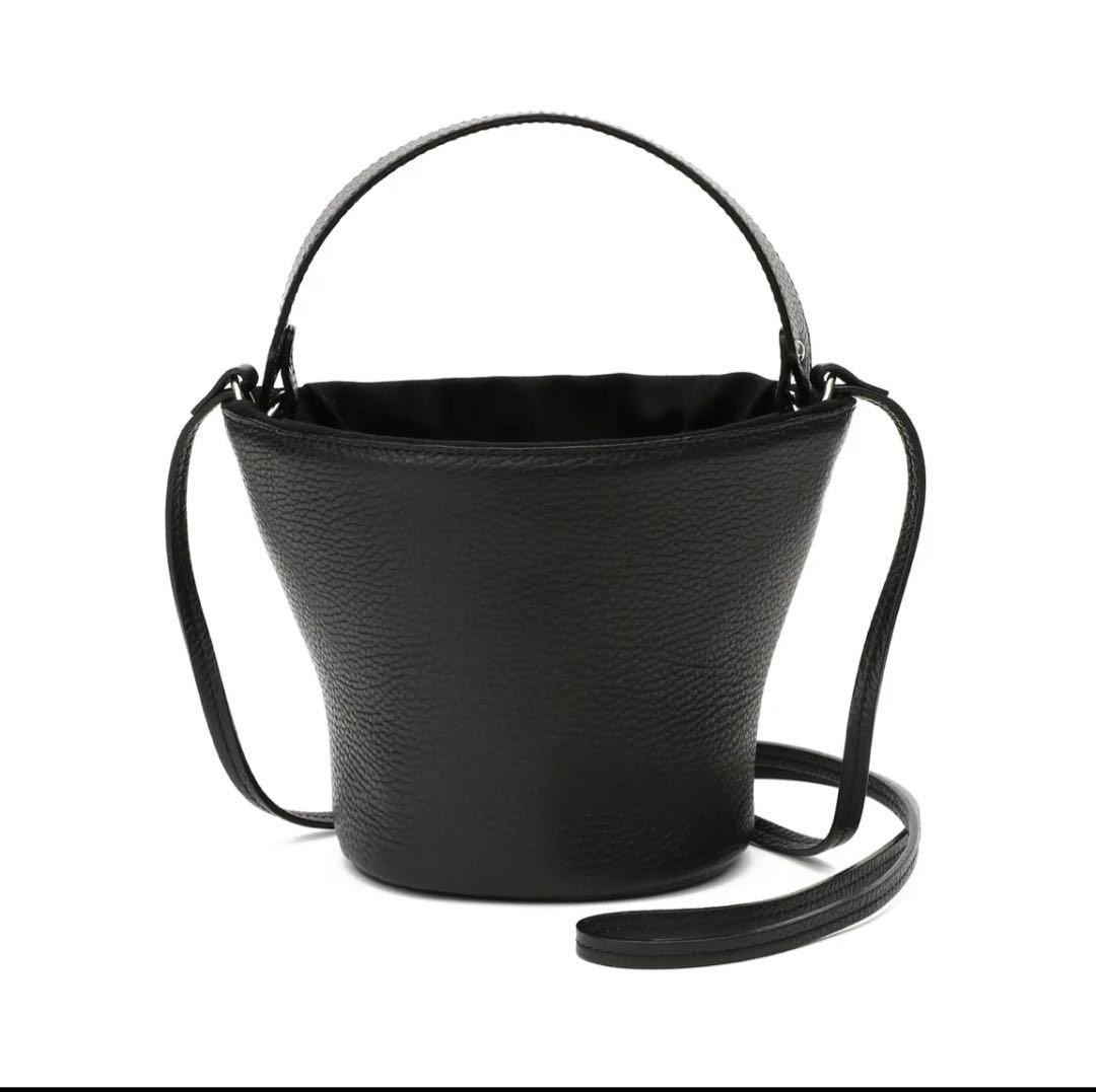 専用AYAKO bag オールブラック　ショルダーバック　ブラック　レディース