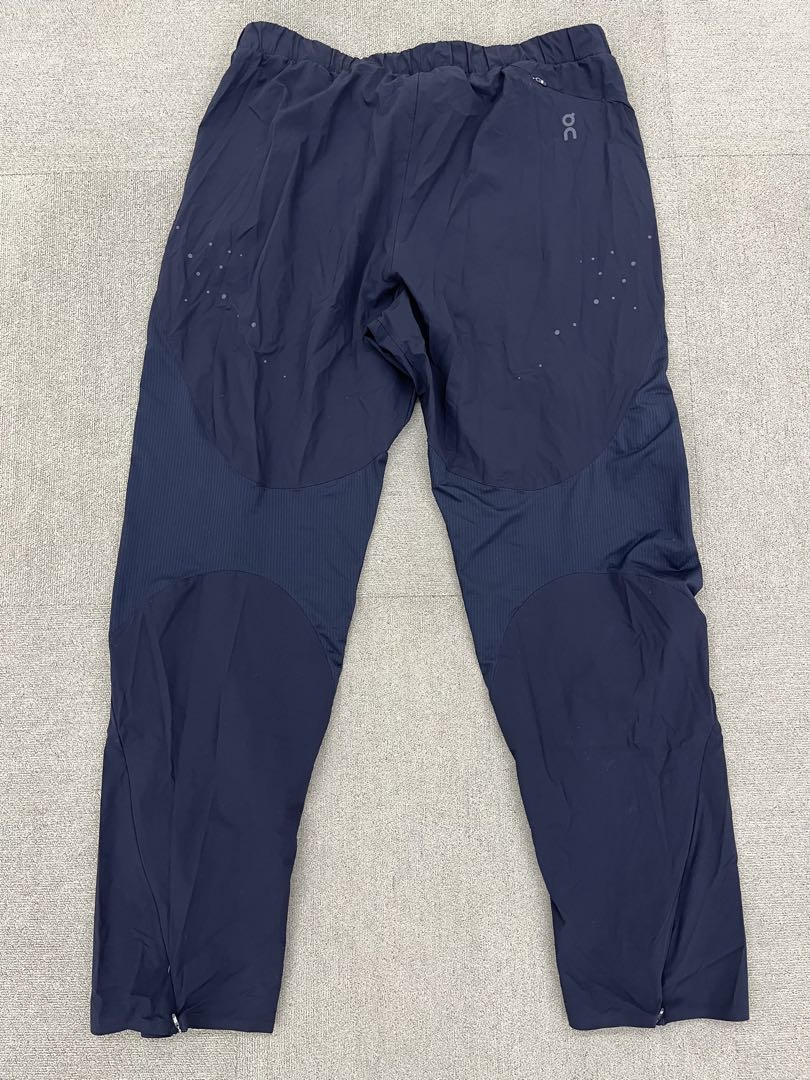 On Running ジャケット　パンツ× PAFコラボ　xlサイズ　上下セット
