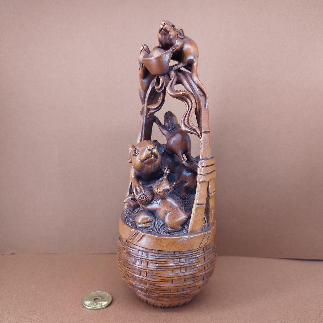 黄楊彫刻作品「家族繁栄、招財進寳」縁起置物《整理番号:BU005》