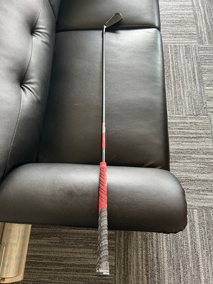 希少　TaylorMade P-790ブラック　4番アイアン　ブラックラッピング